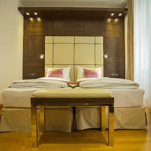 Western Arcadia 4* Вена